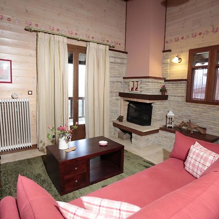 Efharis Filoxenon Apartment Feneos Luaran gambar